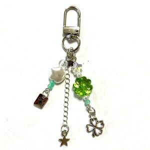 Silver and Green Shamrock 4 Leaf Clover Lucky Bag Charm Keychain New